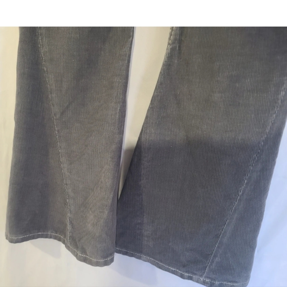 Y2K True Religion Joey Big T Gray Corduroy Flared Low Rise 28 X 30 Jeans - Picture 4 of 8